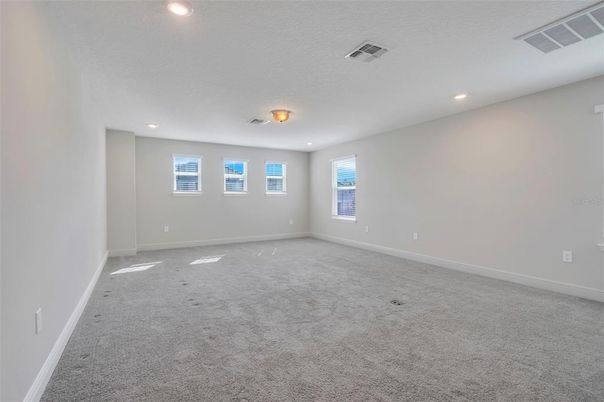 Empty room, Interior, Recessed Lighting