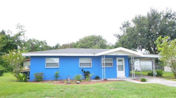 Backyard, Exterior, Facade, Ranch