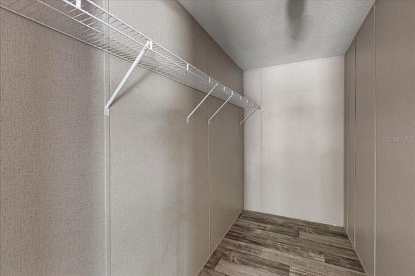 Interior, Walk-in Closets, Wood Texture Flooring