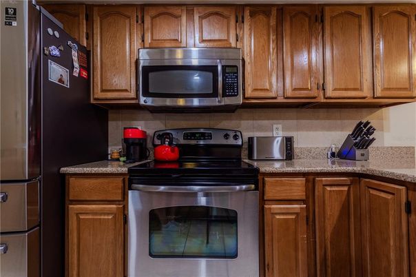 Interior, Kitchen, Stainless Steel Appliances