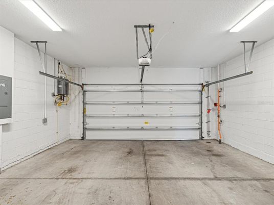 Garage, Interior