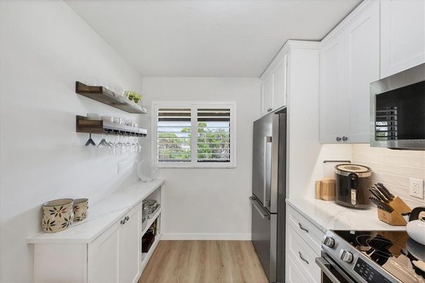 Interior, Kitchen, Stainless Steel Appliances, Wood Texture Flooring