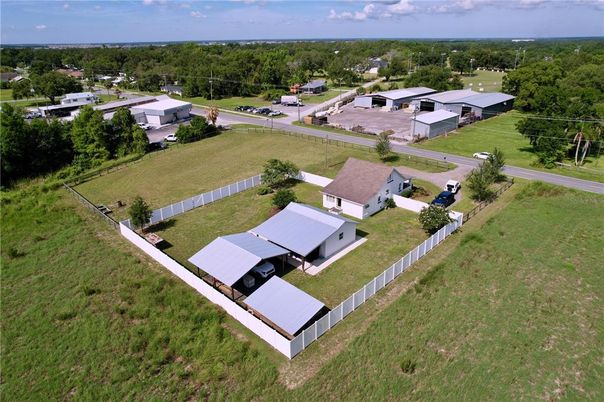 Exterior, Drone