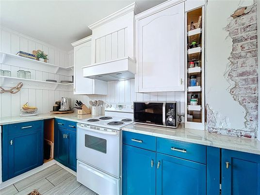 Interior, Kitchen, Wood Texture Flooring