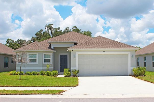 Attached, Exterior, Facade, Ranch