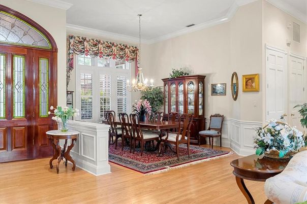Chandelier, Dining room, Interior, Pendant Lights, Wood Texture Flooring