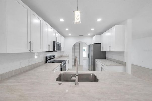 Interior, Kitchen, Pendant Lights, Recessed Lighting