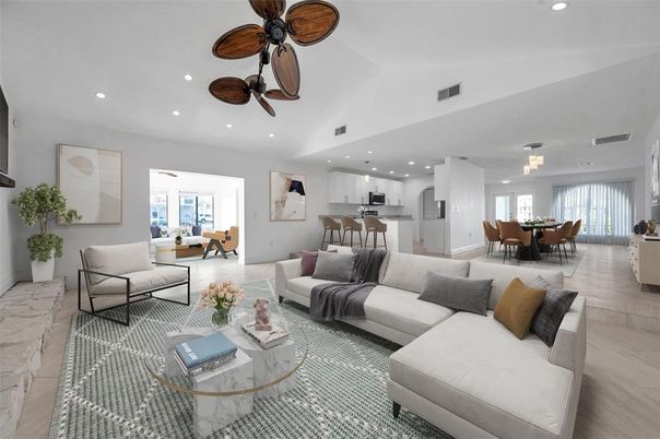 Chandelier, Dining room, Interior, Kitchen, Living room, Pendant Lights, Recessed Lighting, Stainless Steel Appliances