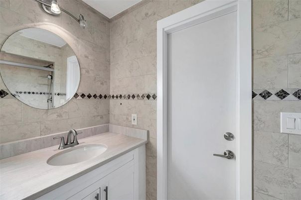 Bathroom, Interior, Marble Walls