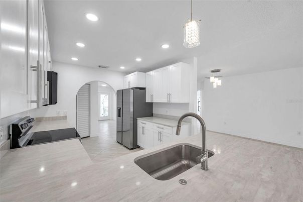 Chandelier, Interior, Kitchen, Pendant Lights, Recessed Lighting