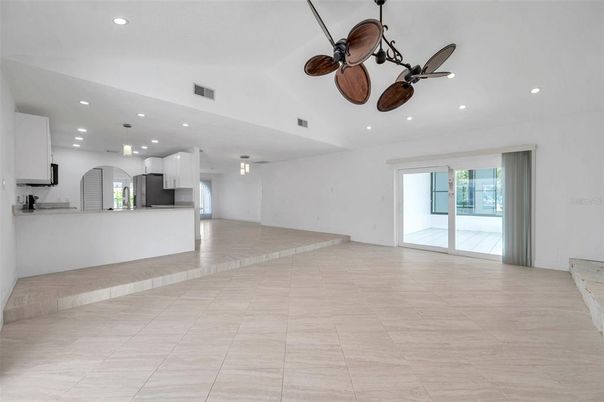 Empty room, Interior, Kitchen, Pendant Lights, Recessed Lighting