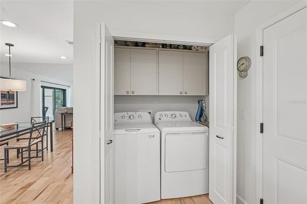 Interior, Pendant Lights, Recessed Lighting, Utility Closets, Washer, Wood Texture Flooring