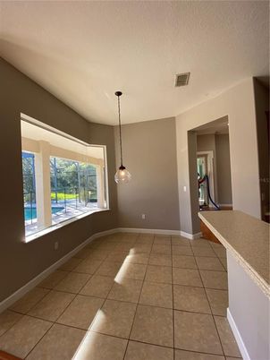 Empty room, Interior, Pendant Lights