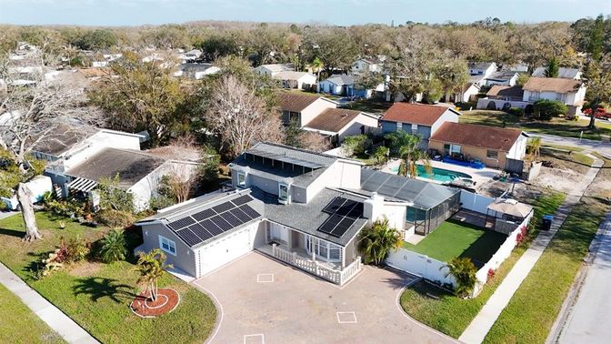 Exterior, Drone