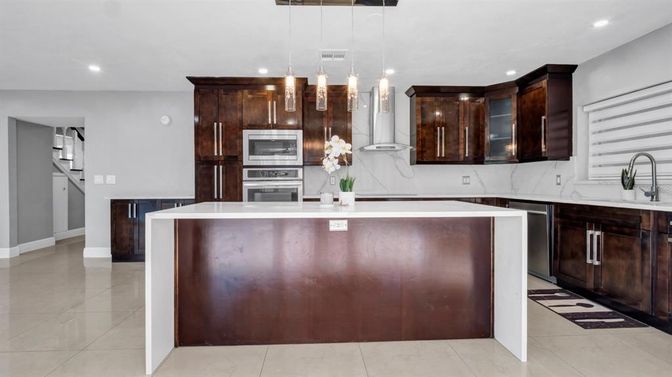 Interior, Kitchen, Pendant Lights, Recessed Lighting, Stainless Steel Appliances