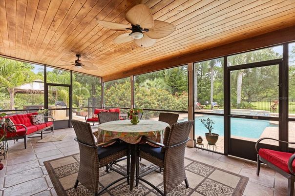 Dining room, Interior, Sun Room, Wooden Ceilings