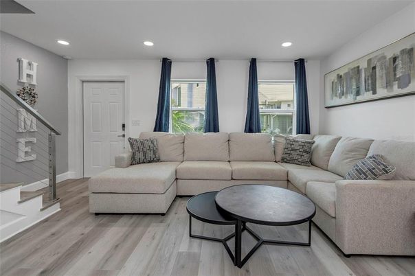 Interior, Living room, Recessed Lighting, Wood Texture Flooring