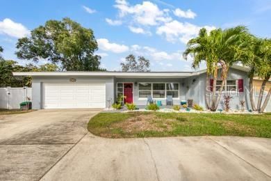 Attached, Exterior, Facade, Ranch