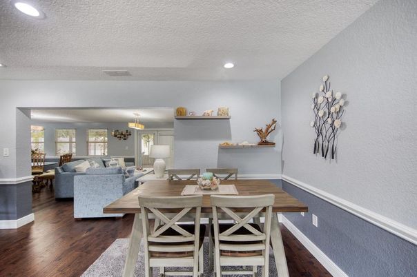 Dining room, Interior, Living room, Recessed Lighting, Wood Texture Flooring