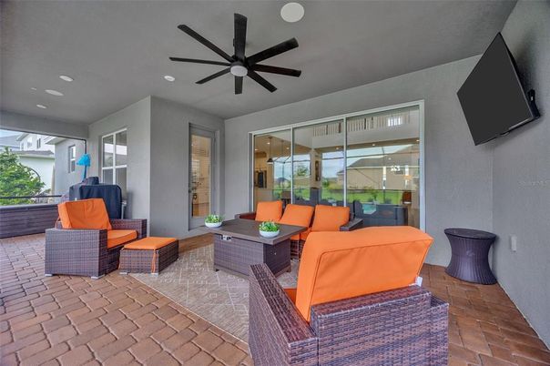 Exterior, Interior, Living room, Recessed Lighting