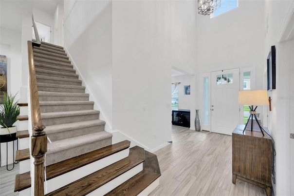 Chandelier, Interior, Wood Texture Flooring