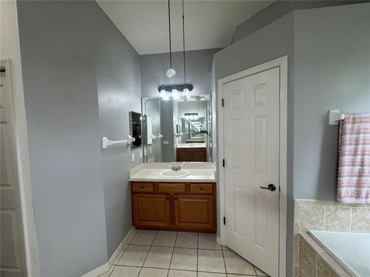 Bathroom, Interior, Pendant Lights