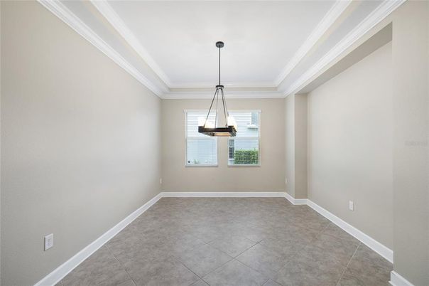 Empty room, Interior, Pendant Lights