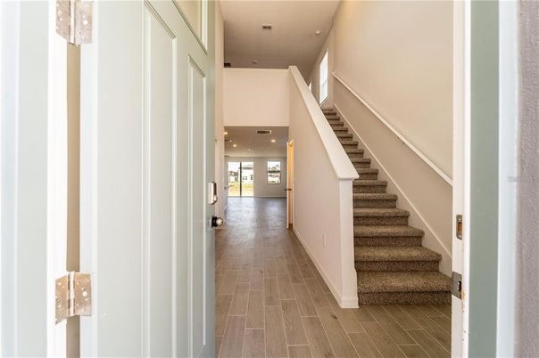 Interior, Recessed Lighting, Wood Texture Flooring