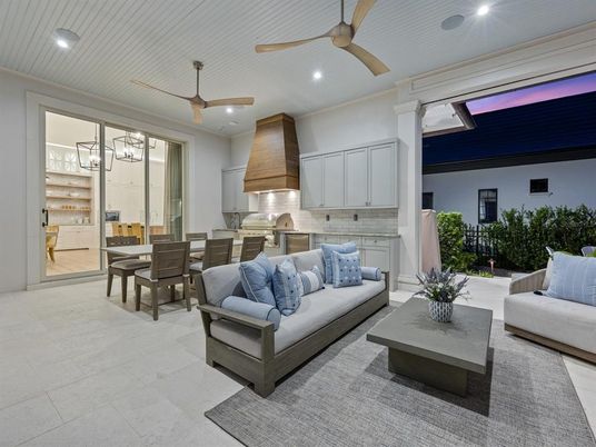 Dining room, Interior, Kitchen, Living room, Recessed Lighting, Stainless Steel Appliances