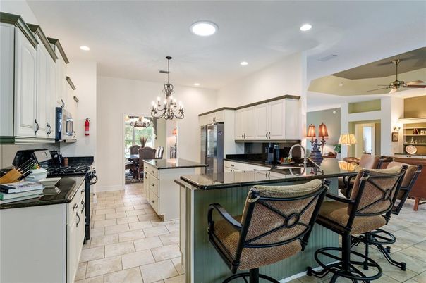 Chandelier, Dining room, Interior, Kitchen, Recessed Lighting