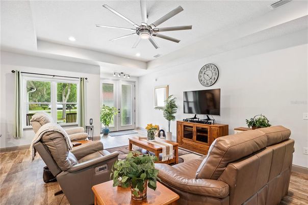 Interior, Living room, Recessed Lighting, Wood Texture Flooring