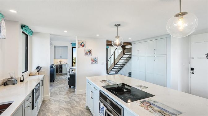 Interior, Kitchen, Pendant Lights, Recessed Lighting
