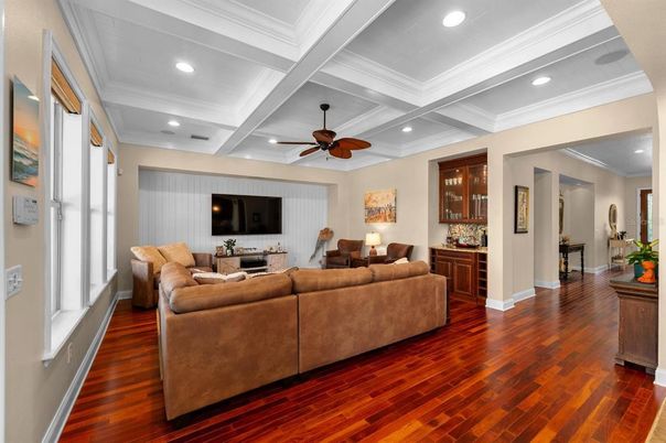 Interior, Living room, Recessed Lighting, Wood Texture Flooring