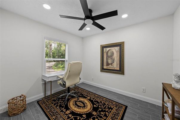 Home Office, Interior, Recessed Lighting, Wood Texture Flooring