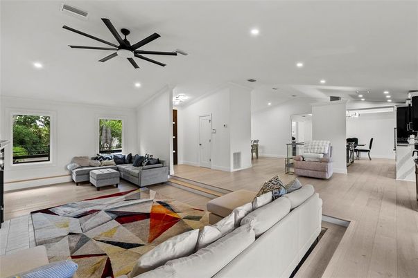 Interior, Living room, Recessed Lighting, Wood Texture Flooring