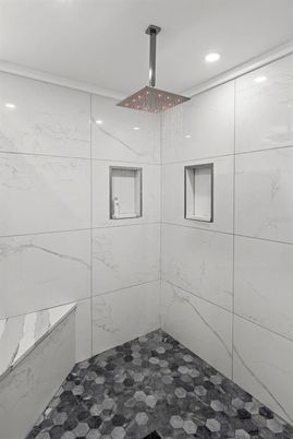 Bathroom, Interior, Marble Walls, Recessed Lighting