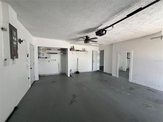 Garage, Interior
