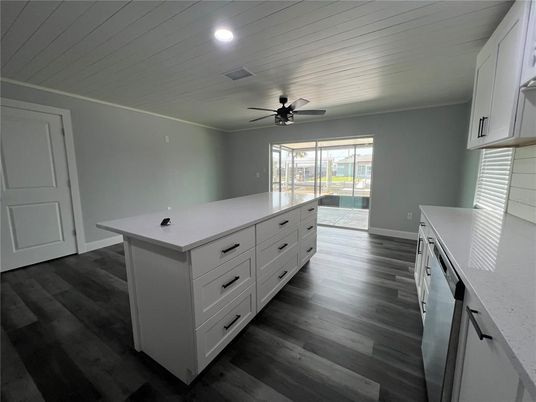 Interior, Recessed Lighting, Wood Texture Flooring