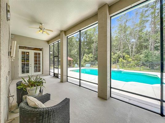 Interior, Pool, Sun Room