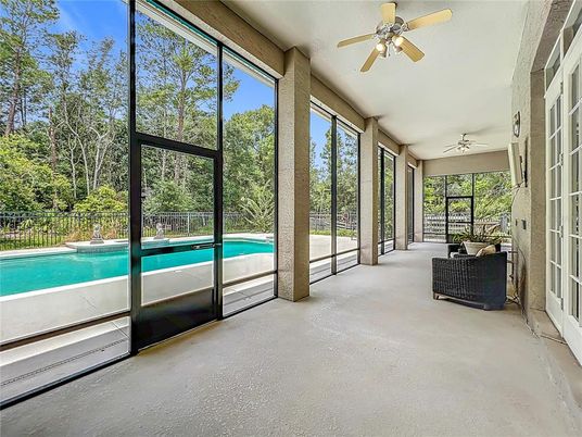 Interior, Pool, Sun Room