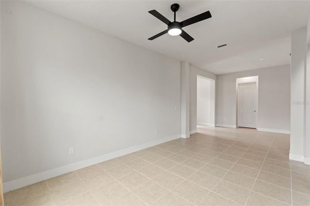Empty room, Interior, Recessed Lighting