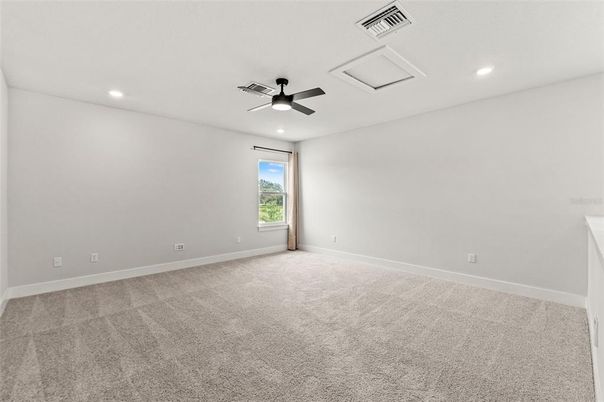 Empty room, Interior, Recessed Lighting