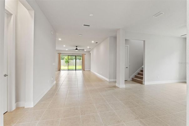 Empty room, Interior, Recessed Lighting