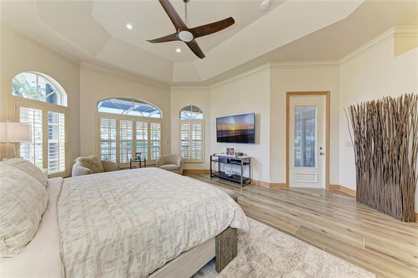 Bedroom, Interior, Recessed Lighting, Wood Texture Flooring