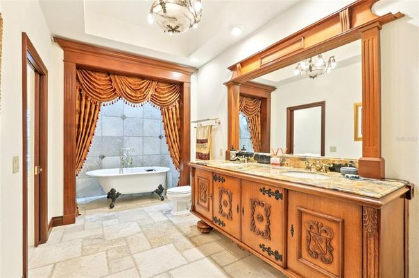 Bathroom, Dual Sink Vanities, Free Standing Baths, Interior, Recessed Lighting