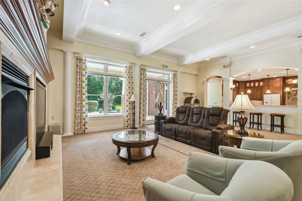 Interior, Kitchen, Living room, Pendant Lights, Recessed Lighting