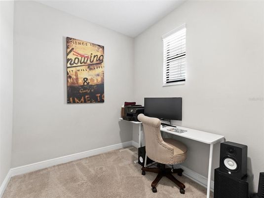 Home Office, Interior