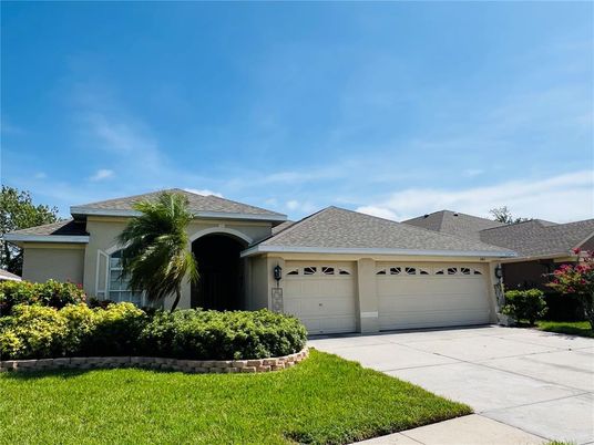 Attached, Exterior, Facade, Ranch