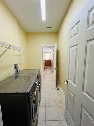 Interior, Washer