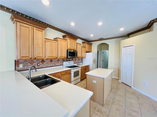 Interior, Kitchen, Recessed Lighting
